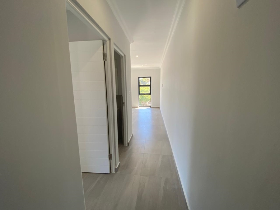 1 Bedroom Property for Sale in Table View Western Cape